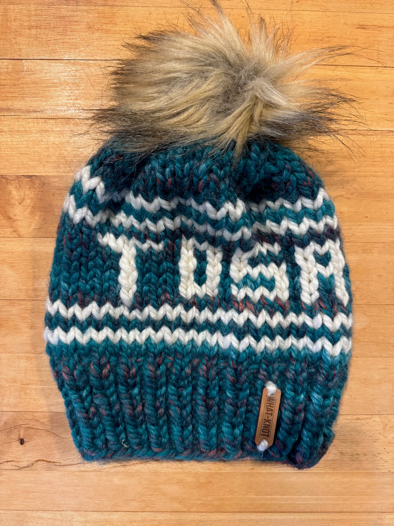 Tosa Knitted Hat with Fur Pom - assorted colors